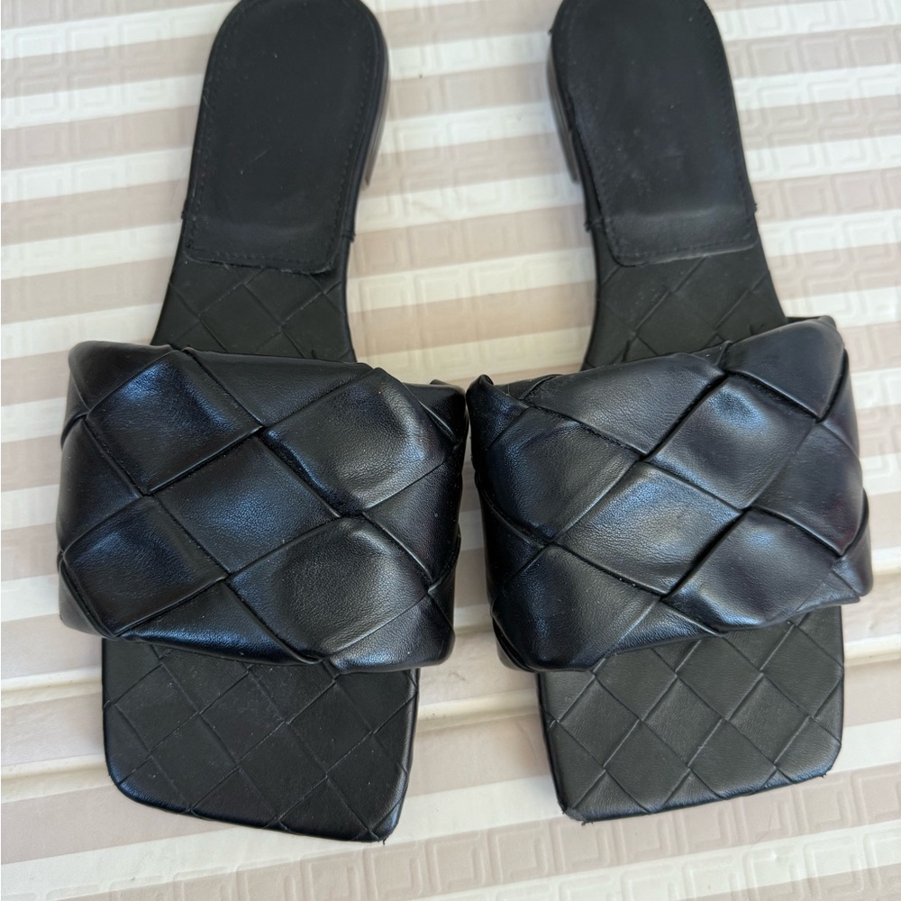 Amazon Black Women's Sandals